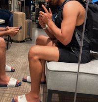 Rivano - Male escort in Abu Dhabi