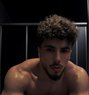 Alaaa - Male escort in İstanbul Photo 5 of 7