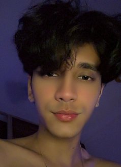 Aladdin - Male escort in New Delhi Photo 14 of 14