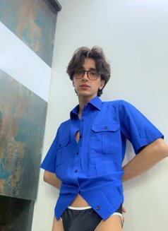Aladdin - Male escort in New Delhi Photo 10 of 16