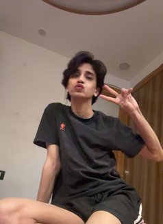 Aladdin - Male escort in New Delhi Photo 16 of 16