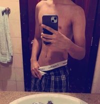 Alan - Male escort in Dubai