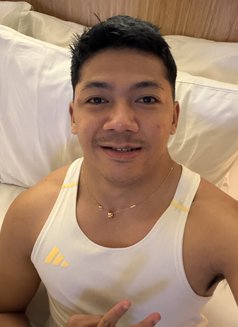 Victor - Male escort in Bandung Photo 10 of 11