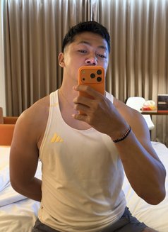 Alan Peter - Male escort in Jakarta Photo 13 of 15