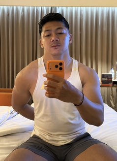 Alan Peter - Male escort in Jakarta Photo 14 of 15
