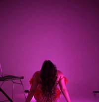 Alana - puta in Beirut