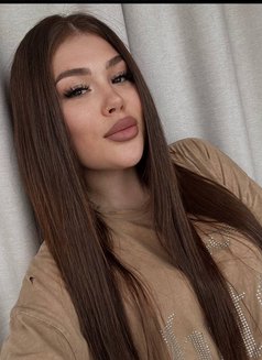 Alana - escort in Tbilisi Photo 7 of 10