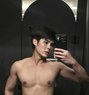 Alane - Acompañantes masculino in Tokyo Photo 2 of 3