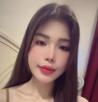 Alanie - escort in Abu Dhabi