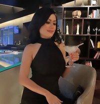 ALara Elegant, Best Bj, Unrushed GFE - puta in Bali Photo 4 of 18