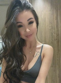 Alaya - escort in Dubai Photo 5 of 9