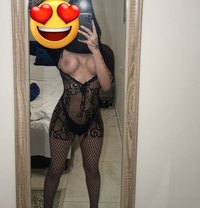 Alayla - Transsexual escort in Riyadh