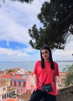 Albına - puta in İstanbul Photo 4 of 5