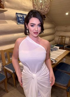 Albina Outcall - puta in Riyadh Photo 2 of 4