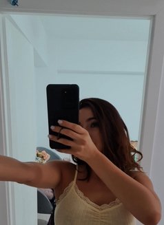 Albina Russian Girl for Meet and Cam - escort in Bangalore Photo 2 of 4