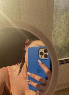 Albina Russian Girl for Meet and Cam - escort in Bangalore Photo 3 of 3