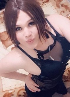 Albina Tatarinka Travesti - Transsexual escort in İstanbul Photo 3 of 6