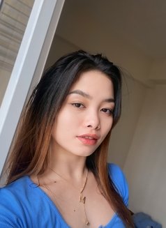Aleah - escort in Manila Photo 9 of 12