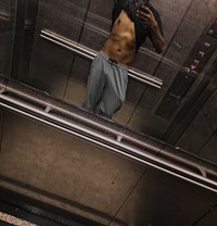 Alec - Male companion in Dubai