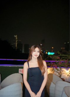 Alecia Givanya - escort in Singapore Photo 6 of 8