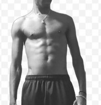 Alejandro - masseur in Osaka