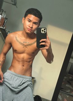 Alejandro Latergo - Male escort in Manila Photo 1 of 5