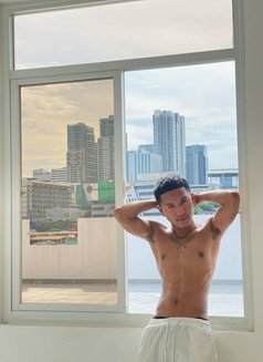Alejandro Latergo - Male escort in Manila Photo 3 of 5