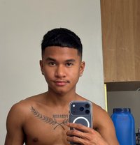 Alejandro Latergo - Male escort in Manila