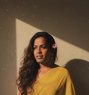 Alekhya - Acompañantes transexual in Hyderabad Photo 1 of 1