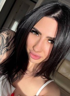 ALENA ♥ FIRST TIME ♥ 19YO ♥ BIMBO - puta in Al Manama Photo 10 of 12