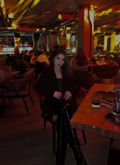 Alena - escort in Dubai Photo 1 of 9