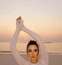 Alena - escort in Abu Dhabi Photo 6 of 6