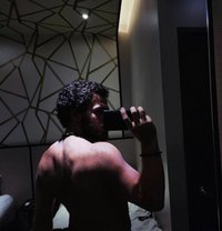 Aleqsandre - Male escort in Dubai