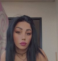 Alesar - escort in Beirut Photo 1 of 2