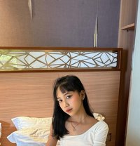 Alesha Hot and Good Service Escort - puta in Bali Photo 1 of 8