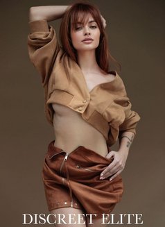 Alessandra - escort in Berlin Photo 3 of 8