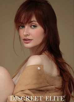 Alessandra - escort in Berlin Photo 7 of 8