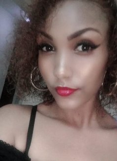 Alessandra - escort in Nairobi Photo 2 of 2