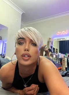 Necla Xxl Sexy - Transsexual escort in İstanbul Photo 8 of 20