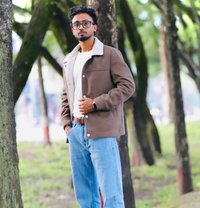 Asim Adhikari - Acompañantes masculino in Kathmandu