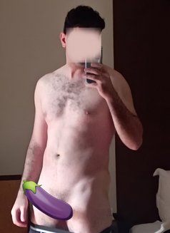 Alex Dubai - Acompañantes masculino in Dubai Photo 2 of 7