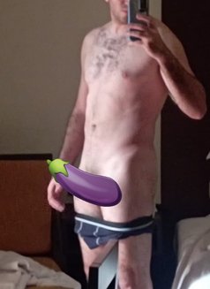 Alex Dubai - Acompañantes masculino in Dubai Photo 5 of 7