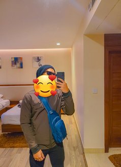 Alex Evan Dhaka - Intérprete masculino de adultos in Dhaka Photo 2 of 9