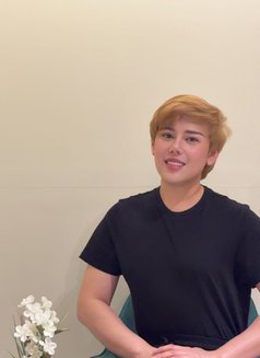 Mona - masseur in Abu Dhabi Photo 2 of 4