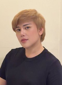 Mona - masseur in Abu Dhabi Photo 3 of 4