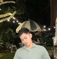 Alex - Male escort in Makati City