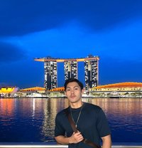 Alex - Male escort in Makati City