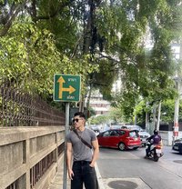 Alex - Male escort in Makati City