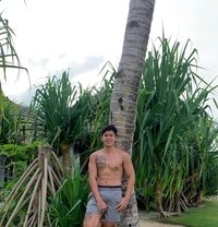 Alex - Male escort in Manila