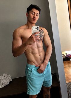 Alex - Male escort in Taipei Photo 6 of 10